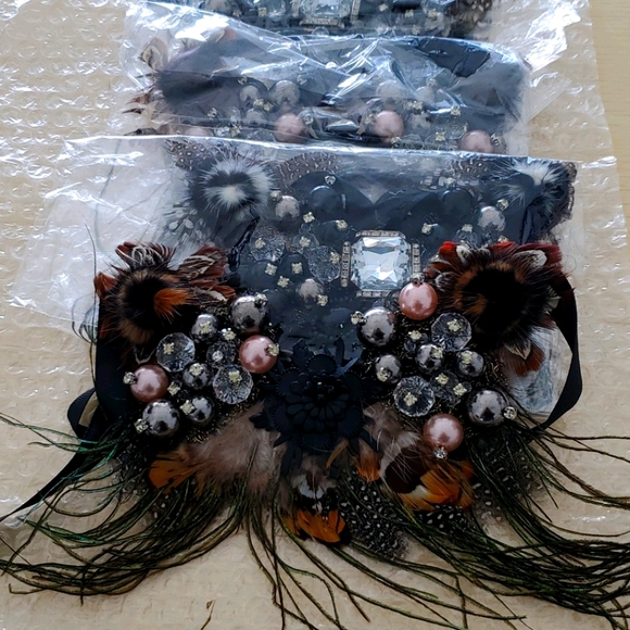 Jewelry - Picture 3 of 8